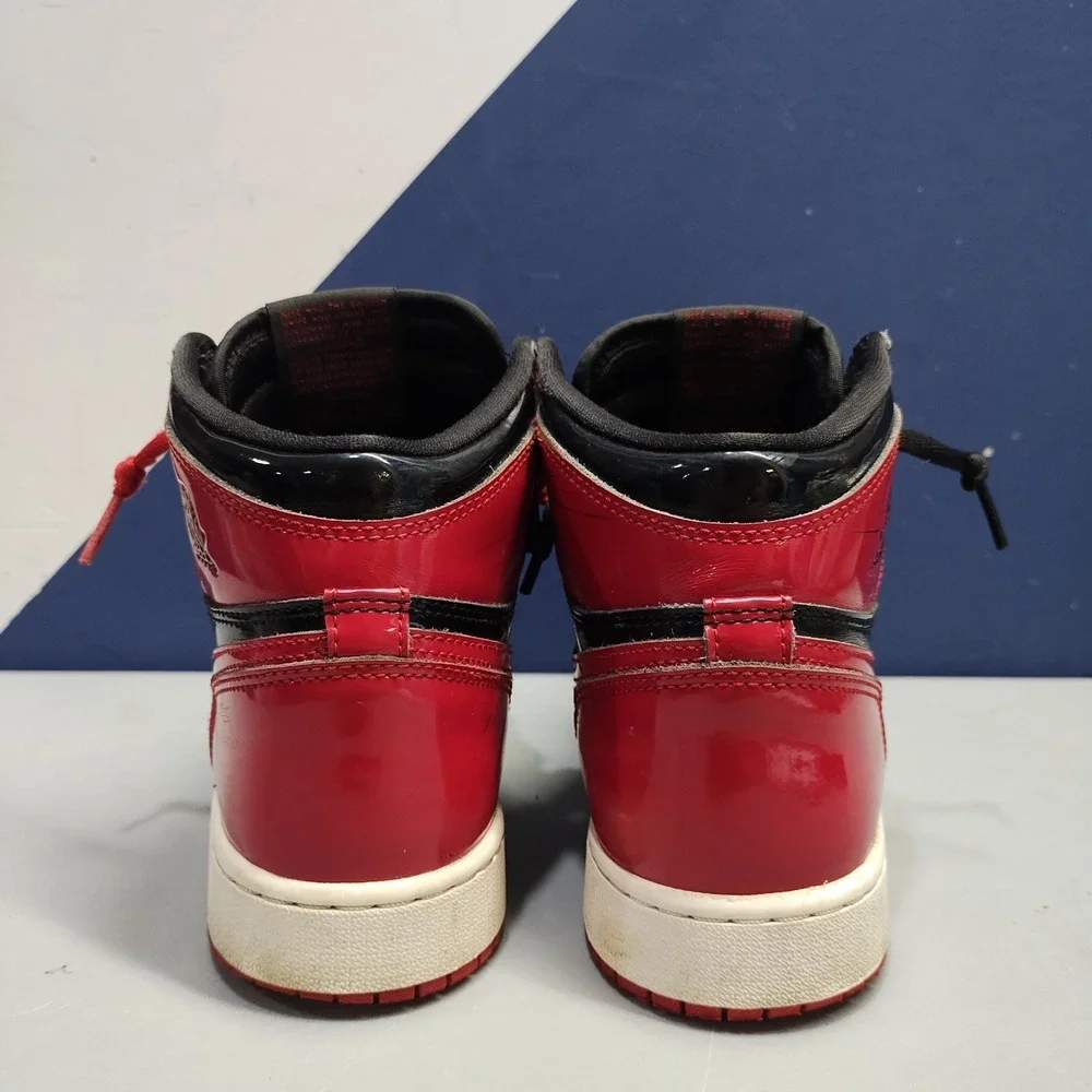 Nike Air Jordan Retro 1 High OG Patent Bred Sneakers Youth 7Y Multi 575441-063